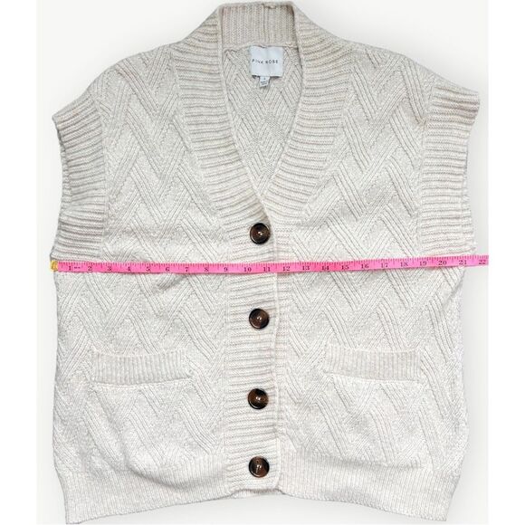 Pink Rose Knit Button Front Short Sleeve Oatmeal V-Neck Sweater. Pockets. Small. - Picture 5 of 9